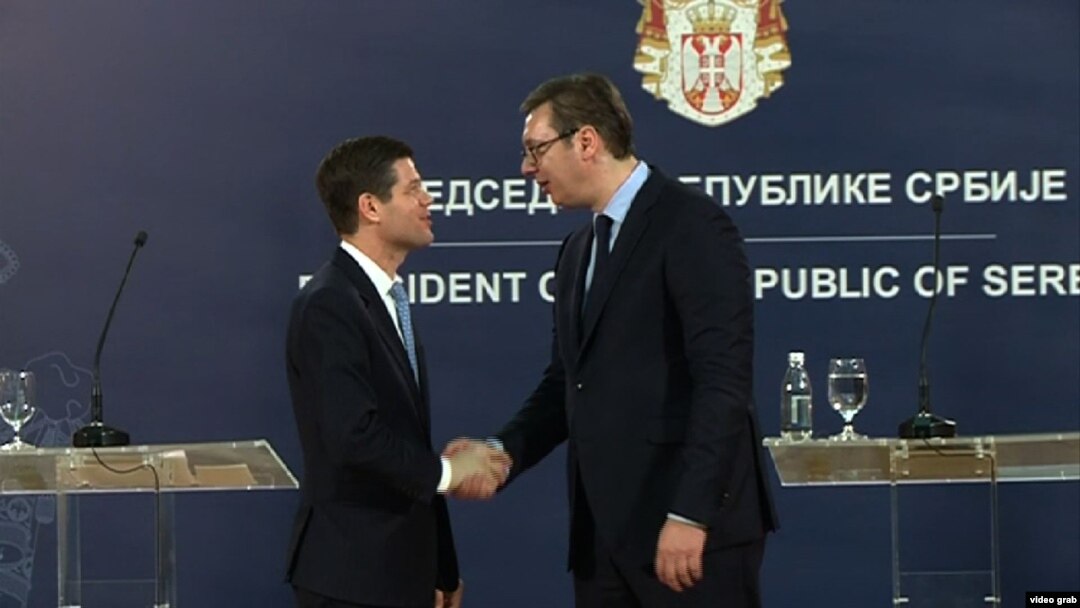 Pomoćnik američkog državnog sekretara za Evropu i Evroaziju Ves Mičel i predsednik Srbije Aleksandar Vučić, tokom sastanka u Beogradu, 14. marta 2018. 