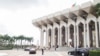 Le Palais de l'Unité, le palais présidentiel camerounais, à Yaoundé, le 22 novembre 2019. (Photo Colin Delfosse / AFP)