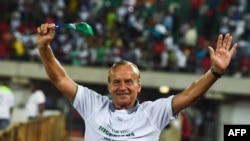 Gernot Rohr lors de la qualification du Nigeria pour le Mondial 2018 après la victoire contre la Zambie, Nigeria, le 7 octobre 2017.