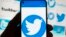 Logo de Twitter en un teléfono celular.