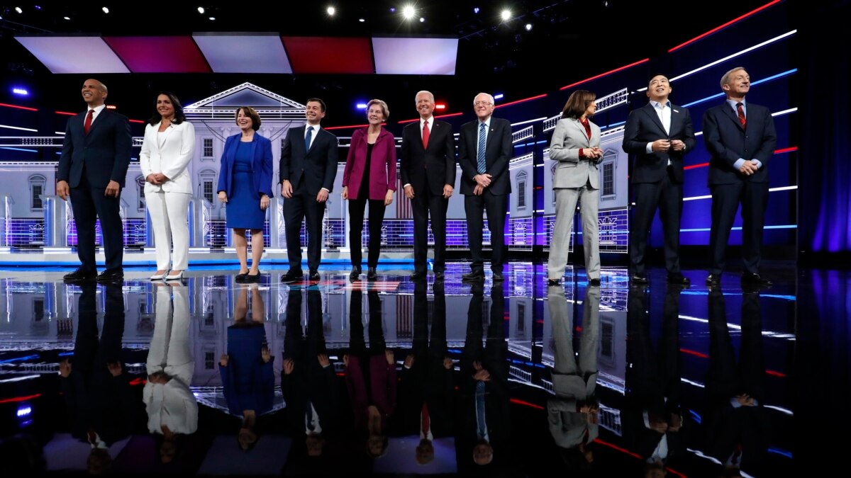 Democrats in Presidential Debate Spar Over Foreign Policy, Climate