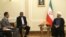 Tổng thống Iran Hassan Rouhani tiếp ngoại trưởng Triều Tiên Ri Yong Ho tại Tehran ngày 8/8/2018.