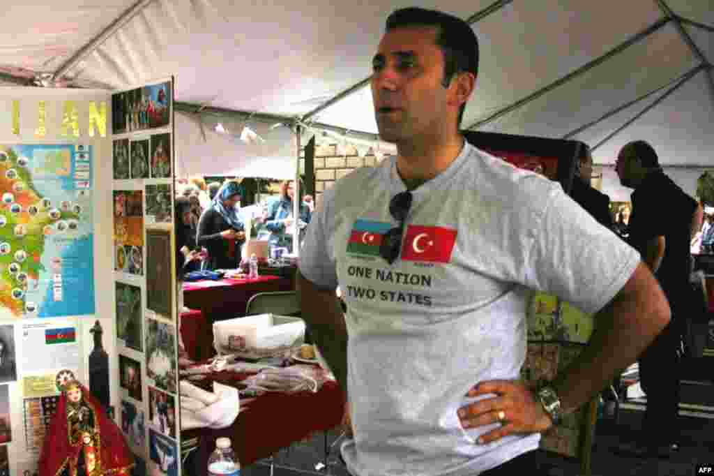 Festivalda Azərbaycan stendi