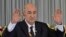 L'annonce de sa suspension a été faite à l'issue d'une réunion du Haut conseil de sécurité algérien présidée par Abdelmadjid Tebboune, le chef de l'État.