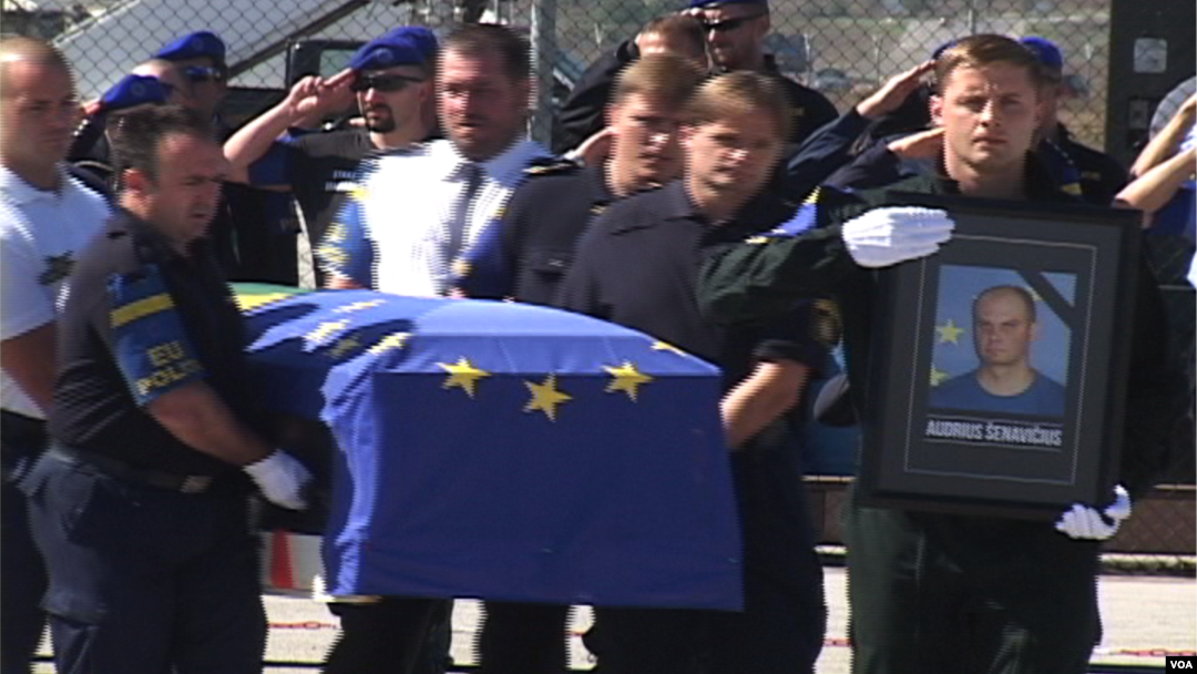 Memorijalna služba za ubijenog pripadnika EULEX-a Audriusa Šenavičijusa
