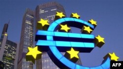 Euro në krizë. A duhet të eliminohet ajo?