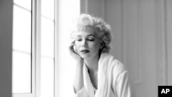 La actriz, cantante y modelo estadounidense Marilyn Monroe fue encontrada muerta el 5 de agosto de 1962, a sus 36 años.