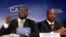 L'ex-chef de la rébellion ivoirienne, Guillaume Soro, avec le député Alain Lobognon (à droite), lors d'une conférence de presse à Paris, le 26 novembre 2004.