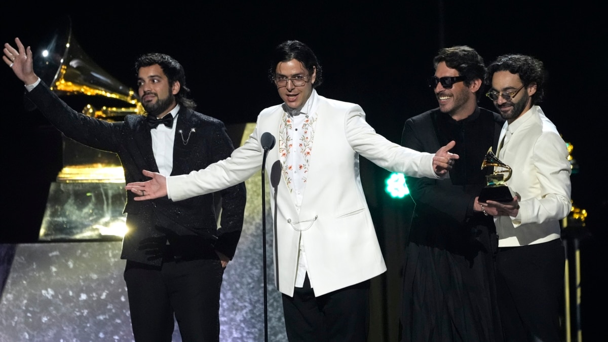 Rawayana pide a venezolanos alzar la cabeza “con orgullo” tras victoria en los Grammy 