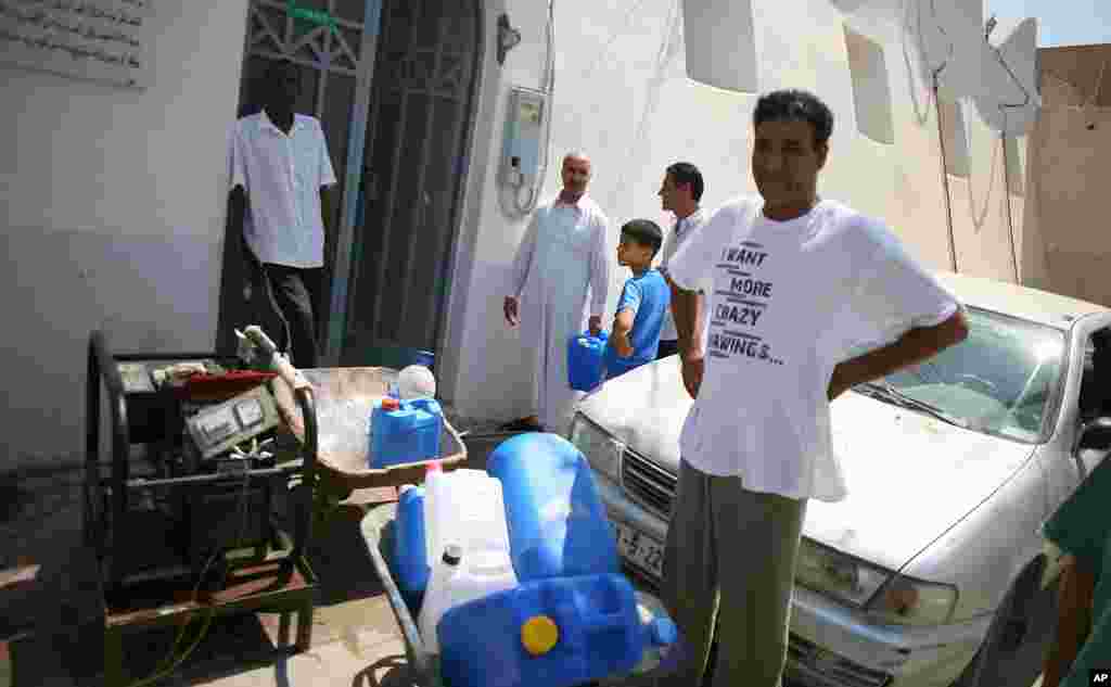 [급변하는 리비아] 시민군 트리폴리 입성, 가다피 잠적