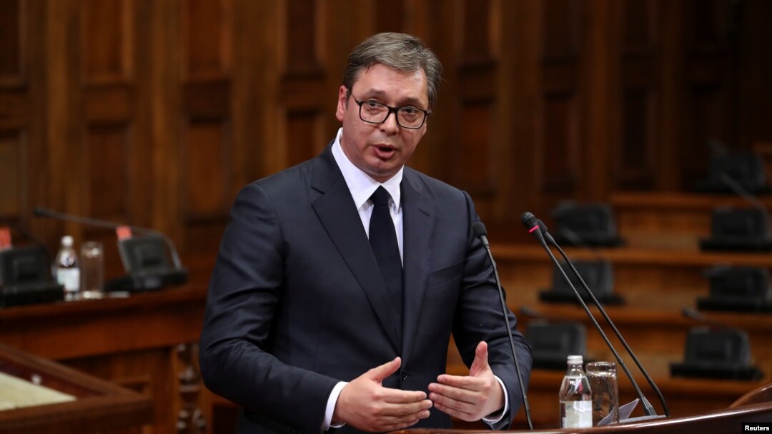 Arhiva - Aleksandar Vučić obraća se poslanicima Narodne skupštine Republike Srbije, u Domu Narodne skuopštine, u Beogradu, 27. maja 2019.