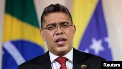 El canciller venezolano, Elías Jaua, defendió la decisión de algunos países del Mercosur de ofrecer asilo político a Edward Snowden.