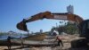 México dará hasta 3.300 dólares para que residentes de Acapulco reconstruyan sus propias casas