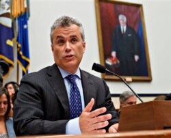 FILE - Jeffrey Zients testifies on Capitol Hill in Washington, Aug. 1, 2012.