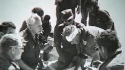 Preminuo Arijel Šaron