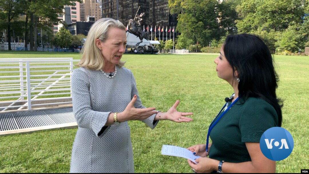 Assistant Secretary Alice Wells talking to Navbahor Imamova, VOA, in New York on the sidelines of the UNGA, September 23, 2019 