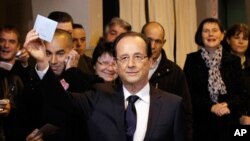 Francois Hollande na jam'iyar gurguzu wanda hasashe ya nuna cewa shi ne sabon shugaban kasar Faransa