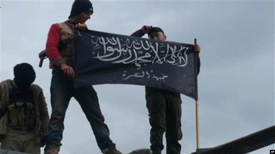 Beberapa anggota kelompok militan Suriah terkait al-Qaida (foto: dok). 