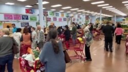 Khawatir "Lockdown" COVID-19, Banyak Warga AS Serbu Supermarket