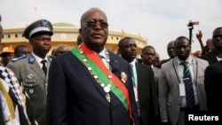 Le Président Roch Marc Kaboré après sa cérémonie de prise de serment à Ouagadougou, 29 décembre, 2015.