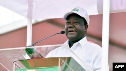 L'ancien président ivoirien, Henri Konan Bédié, s'exprime lors d'un rassemblement au stade Félix Houphouët-Boigny, à Abidjan, le 22 octobre 2016.