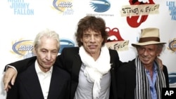 Rolling Stones band members (L-R) Charles Watts, Mick Jagger, and Keith Richards (file photo)