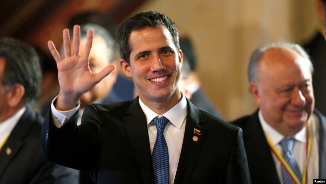 En un video divulgado en su cuenta en Twitter, el presidente interino de Venezuela, Juan Guaidó, dijo a los venezolanos que "la esperanza nació para no morir". 