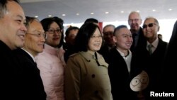 La presidenta de Tsai Ing-wen pernoctó durante una escala en Houston, Texas, el sábado, 7 de enero, de 2016, en su viaje hacia Centro América.