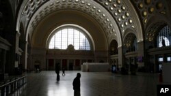 Virus Outbreak Washington
