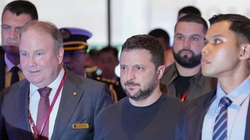 Pidato Menhan China, Presiden Ukraina Jadi Acara Utama Penutupan Dialog Shangri-La 8 Pidato Menhan China, Presiden Ukraina Jadi Acara Utama Penutupan Dialog Shangri-La