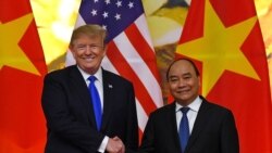 Điểm tin ngày 24/12/2020 - TT Trump nêu quan ngại về thâm hụt thương mại với TTg Phúc