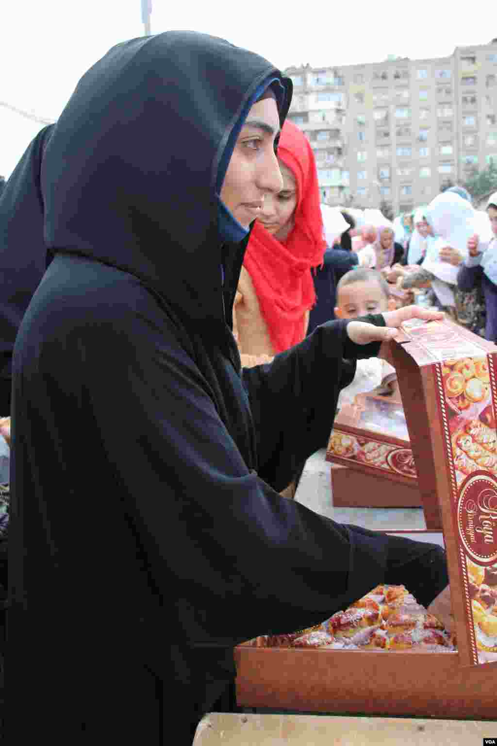 "Xanım Fatimeyi Zəhra" məscidində bayram namazı qılınıb