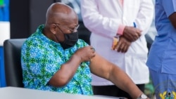 Shugaban Ghana Akufo-Addo Na Karbar Allurar COVID-19