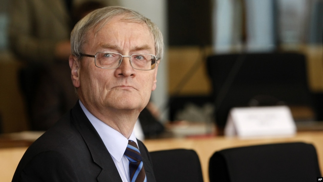 August Haning, bivši šer nemačke spoljne obaveštajne službe (BND), snimljen na sastanku u Berlinu, 4. decembra 2008.