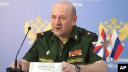 Mayjen Igor Kirillov, Kepala Unit Perlindungan Radiasi, Kimia, dan Biologi Militer Rusia, di Moskow, Rusia, 22 Juni 2018. (Foto: AP)