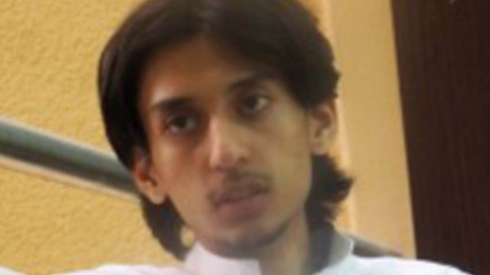 Arab Saudi Hukum Cambuk Blogger karena Hina Islam