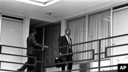 En images : l'assassinat de Martin Luther King le 4 avril 1968