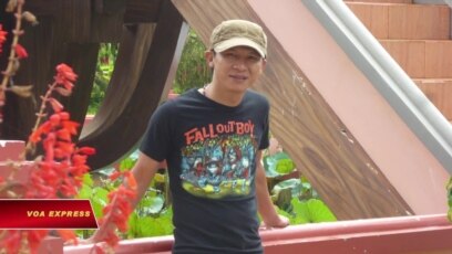 Nhạc sĩ Việt Khang sang Mỹ tị nạn