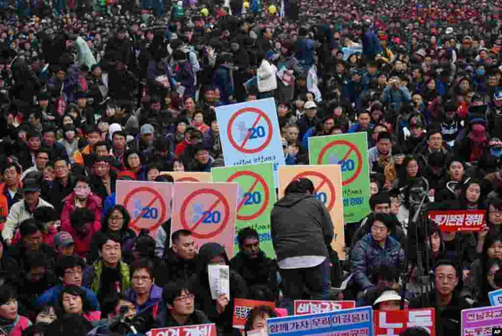 A coalition of various interest groups plan to hold numerous demonstrations in Seoul this week.