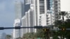 En el área que va desde Miami Beach hasta Sunny Isles Beach, en Florida, hay decenas de edificios de condominios frente a la playa y hoteles de lujo que se están hundiendo, según un estudio de la Universidad de Miami. (Foto: AP)