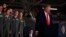 Дональд Трамп во время посещения авиабазы "Эндрюс"
