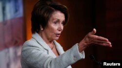 Nancy Pelosi ha sido reelegida en el liderazgo demócrata en la Cámara de Representantes sin que hubiera resistencia.