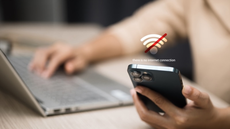 هفت هفته انزوای دیجیتال؛ سطح ناچیز دسترسی اینترنت به دو درصد رسید