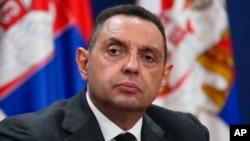 Potpredsednik Vlade Srbije Aleksandar Vulin (Foto: AP /Darko Vojinović)