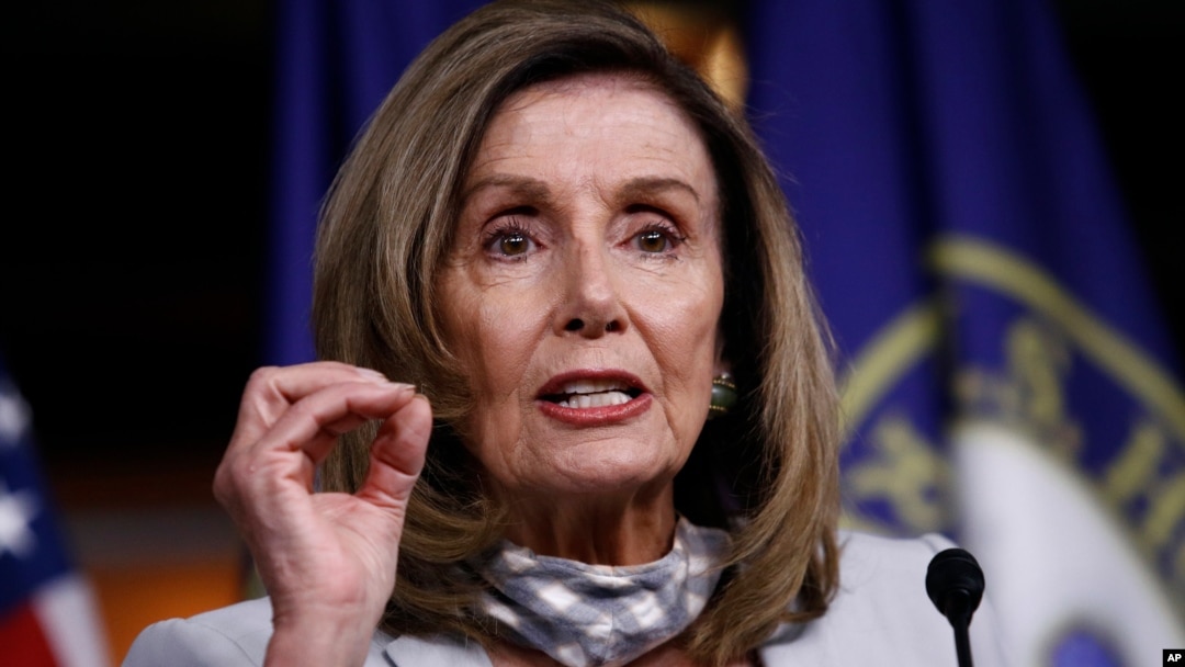 Predsedavajuća Predstavničkog doma Nensi Pelosi pozvala je Kongres da prekine letnju pauzu (Foto: AP)