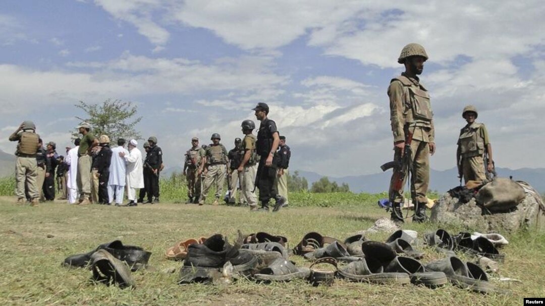 Militer Pakistan melakukan operasi di distrik Khyber Pakhtunkhwa (foto: dok). Operasi militer Pakistan di distrik Khyber menewaskan hampir 100 militan.
