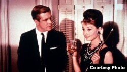 Publicity still of Audrey Hepburn, George Peppard in Breakfast at Tiffany's - Copyright Paramount Pictures 