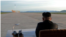ARCHIVO - El líder norcoreano Kim Jong Un observa el lanzamiento de un misil. Imagen proporcionada por la agencia de noticias oficial de Corea del Norte, KCNA, a través de REUTERS. 