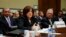 La hoy exdirectora del Servicio Secreto, Julia Pierson, ante la Comisión de Supervisión de la Cámara de Representantes el 30 de septiembre. 