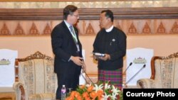 2014 Myanmar Business Mission: July 29-August 1 Council President & CEO Alexander Feldman talks with Speaker of the Lower House of Parliament Thura U Shwe Mann during the Council’s annual business mission. (Photo - https://www.usasean.org/)